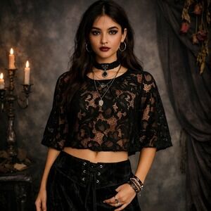 Y2K Ro & De Black Lace Cropped Cape Sleeve Top Women's Size M